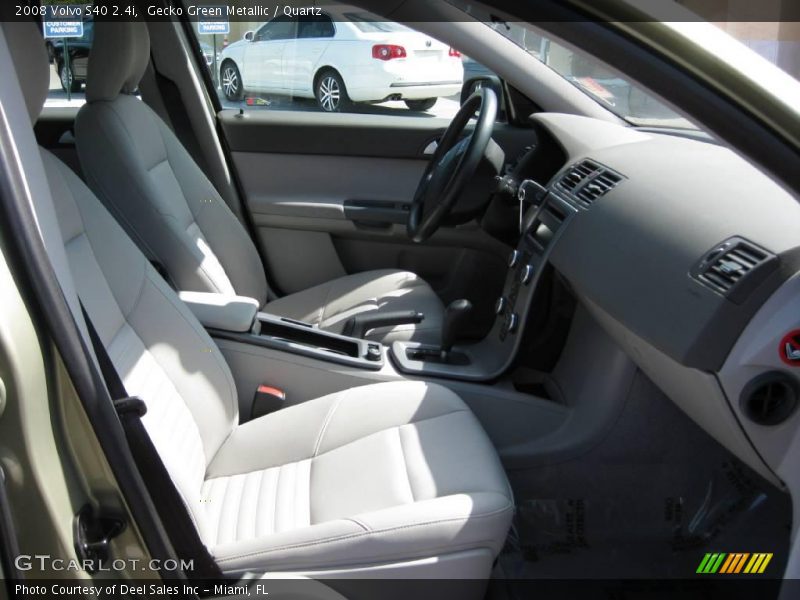 Gecko Green Metallic / Quartz 2008 Volvo S40 2.4i