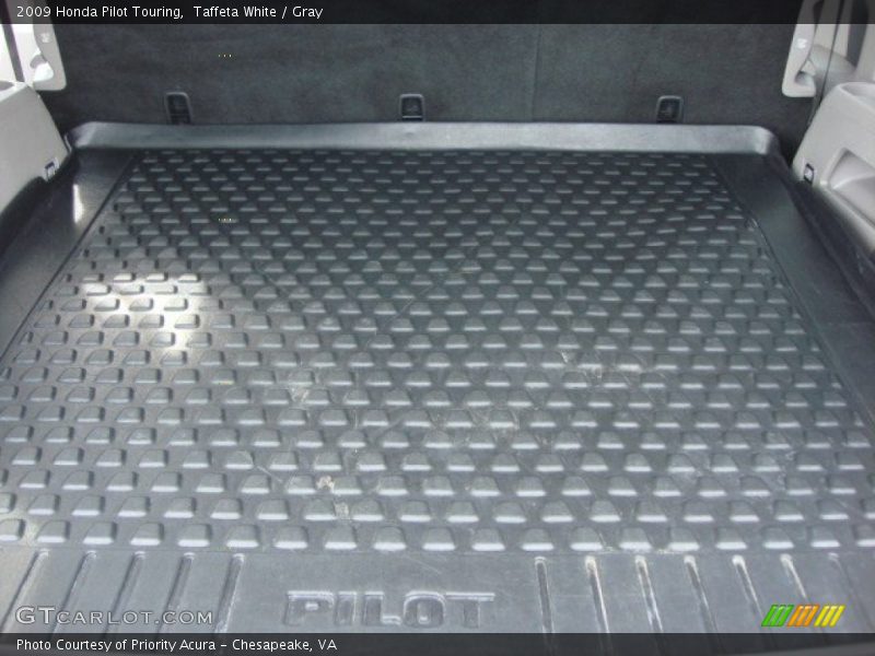 Taffeta White / Gray 2009 Honda Pilot Touring