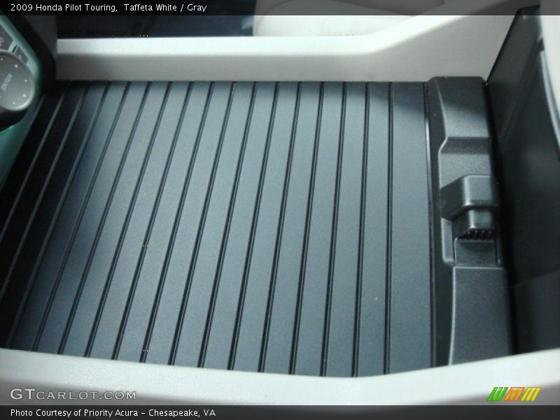 Taffeta White / Gray 2009 Honda Pilot Touring