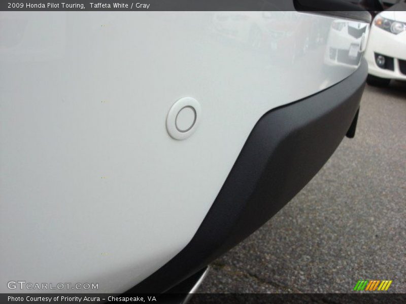 Taffeta White / Gray 2009 Honda Pilot Touring