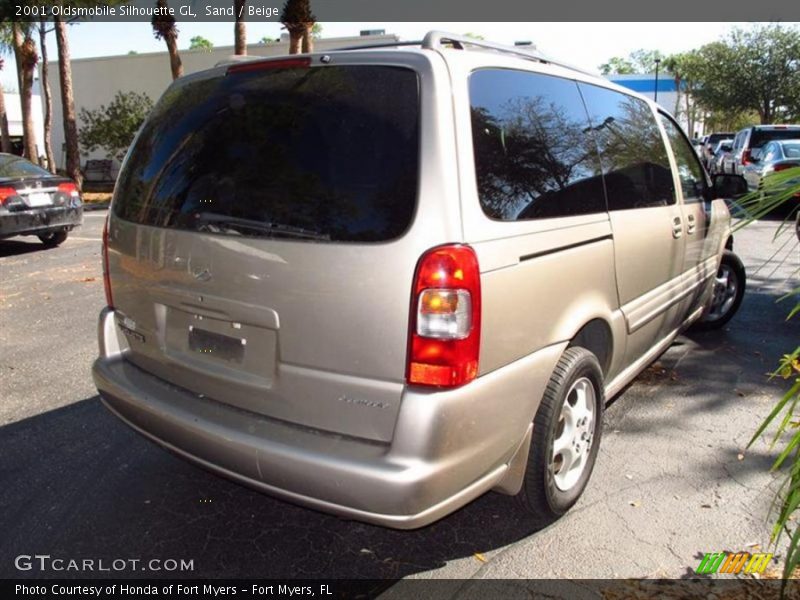 Sand / Beige 2001 Oldsmobile Silhouette GL