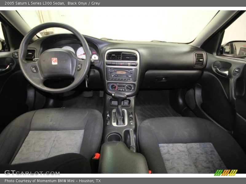 Black Onyx / Grey 2005 Saturn L Series L300 Sedan