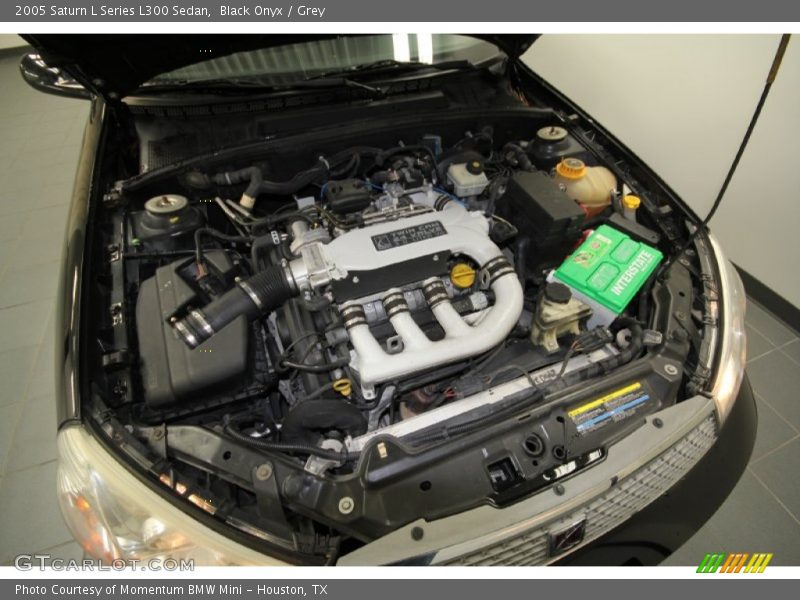 Black Onyx / Grey 2005 Saturn L Series L300 Sedan