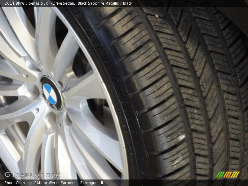 Black Sapphire Metallic / Black 2011 BMW 5 Series 550i xDrive Sedan
