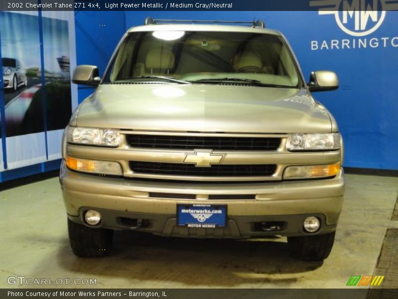 Light Pewter Metallic / Medium Gray/Neutral 2002 Chevrolet Tahoe Z71 4x4
