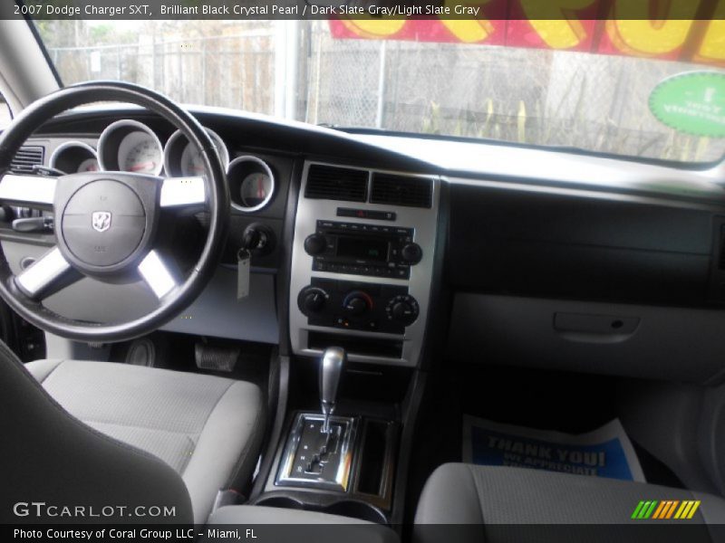 Brilliant Black Crystal Pearl / Dark Slate Gray/Light Slate Gray 2007 Dodge Charger SXT