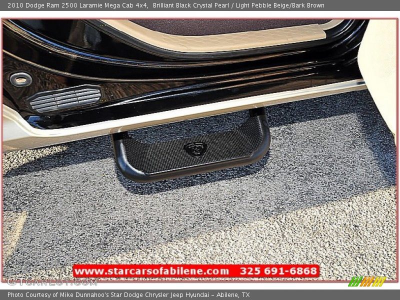Brilliant Black Crystal Pearl / Light Pebble Beige/Bark Brown 2010 Dodge Ram 2500 Laramie Mega Cab 4x4