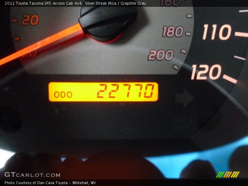 Silver Streak Mica / Graphite Gray 2011 Toyota Tacoma SR5 Access Cab 4x4