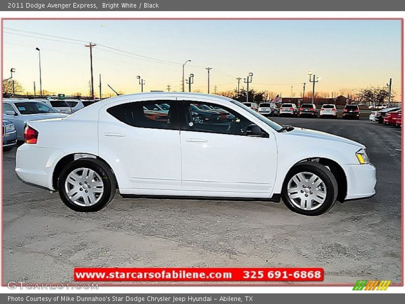 Bright White / Black 2011 Dodge Avenger Express