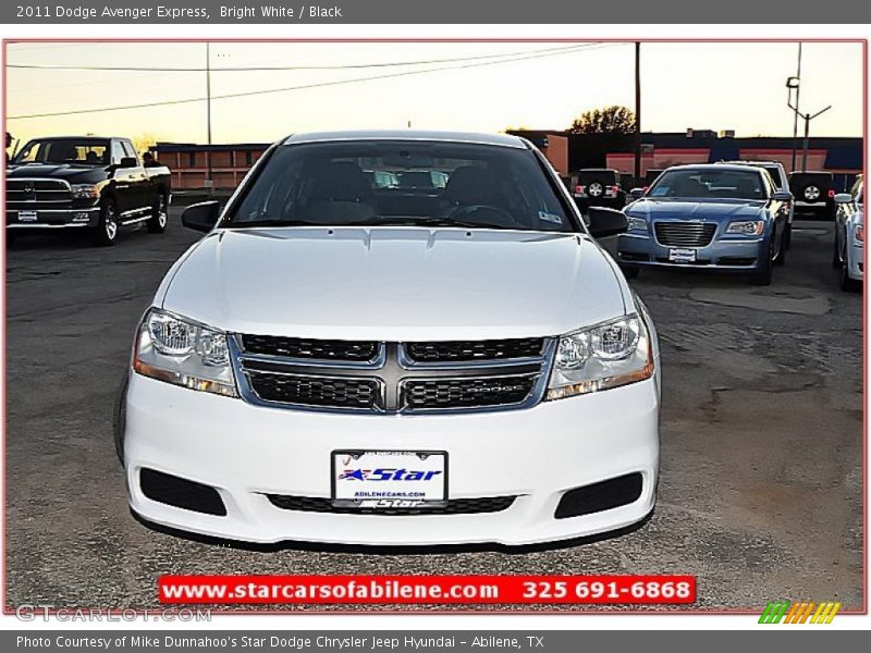 Bright White / Black 2011 Dodge Avenger Express