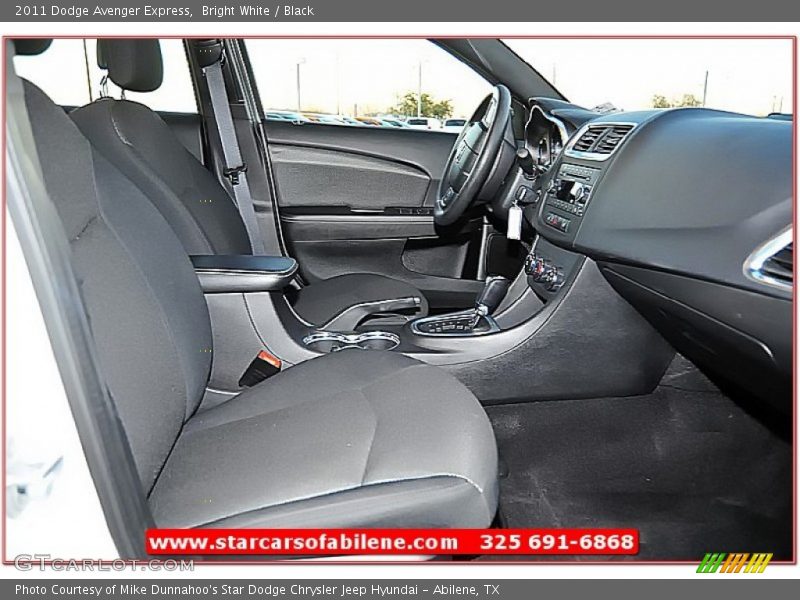 Bright White / Black 2011 Dodge Avenger Express