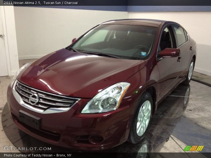 Tuscan Sun / Charcoal 2011 Nissan Altima 2.5