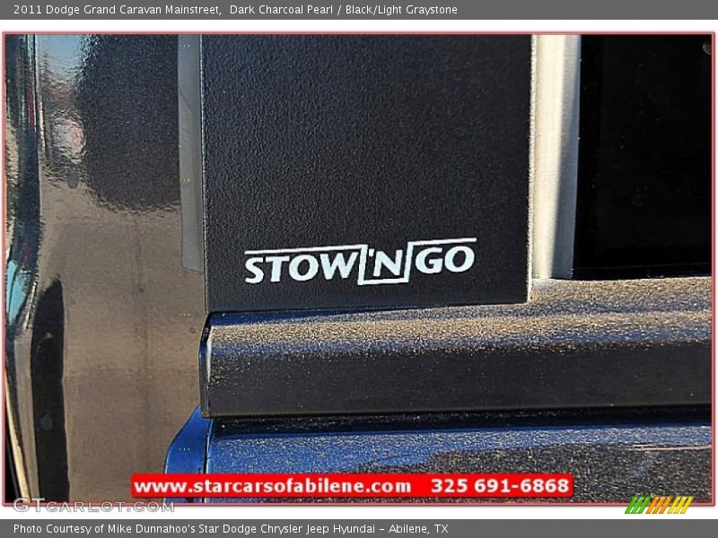 Dark Charcoal Pearl / Black/Light Graystone 2011 Dodge Grand Caravan Mainstreet