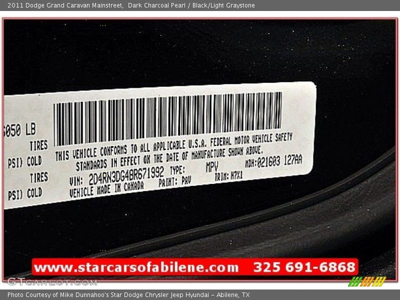 Dark Charcoal Pearl / Black/Light Graystone 2011 Dodge Grand Caravan Mainstreet