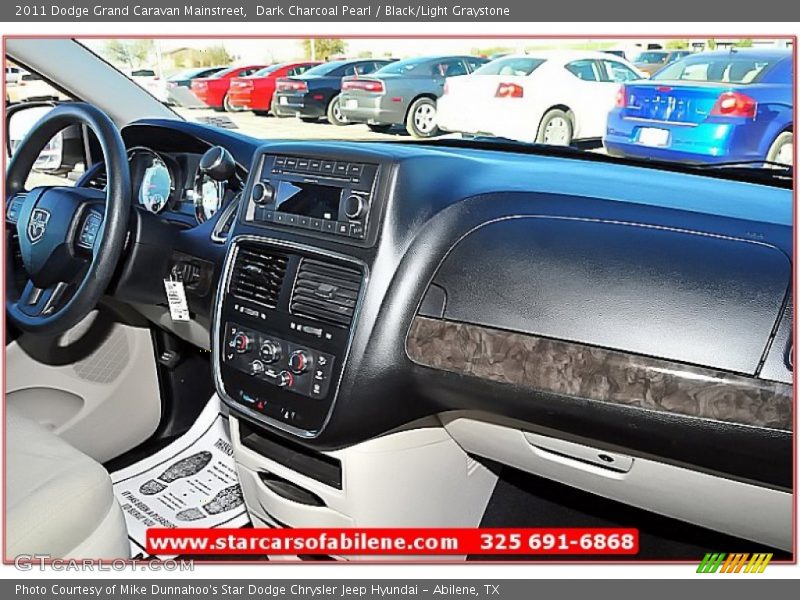 Dark Charcoal Pearl / Black/Light Graystone 2011 Dodge Grand Caravan Mainstreet