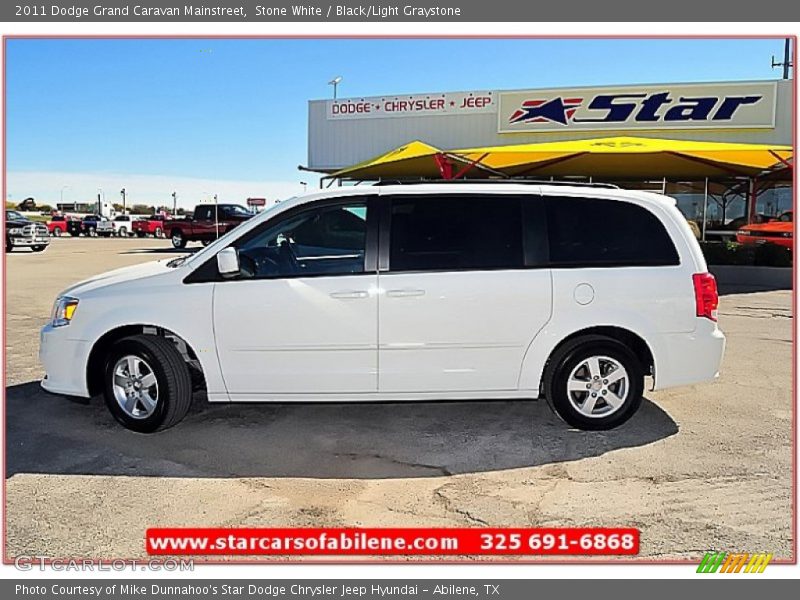 Stone White / Black/Light Graystone 2011 Dodge Grand Caravan Mainstreet