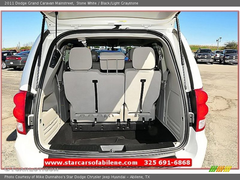 Stone White / Black/Light Graystone 2011 Dodge Grand Caravan Mainstreet