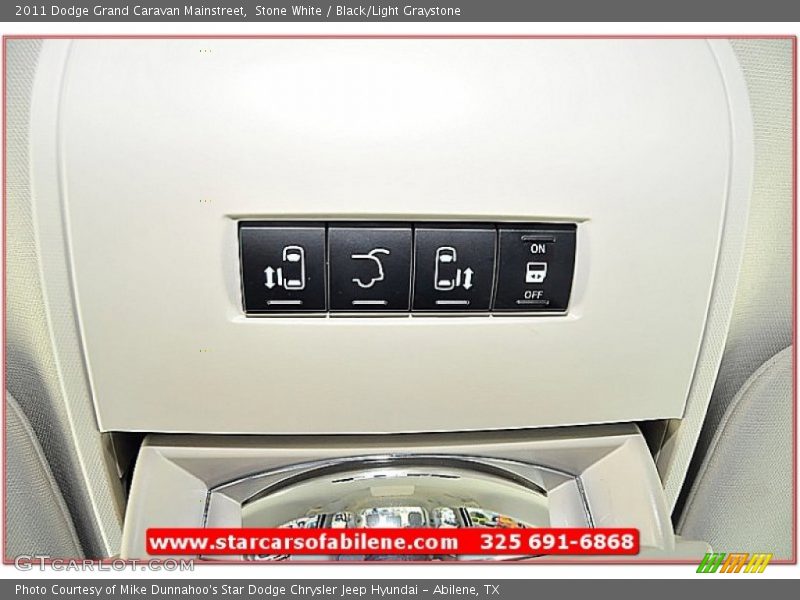 Stone White / Black/Light Graystone 2011 Dodge Grand Caravan Mainstreet