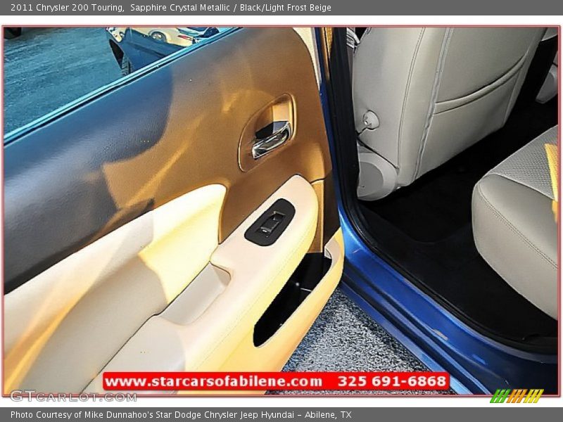 Sapphire Crystal Metallic / Black/Light Frost Beige 2011 Chrysler 200 Touring