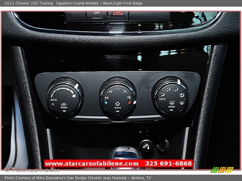 Sapphire Crystal Metallic / Black/Light Frost Beige 2011 Chrysler 200 Touring