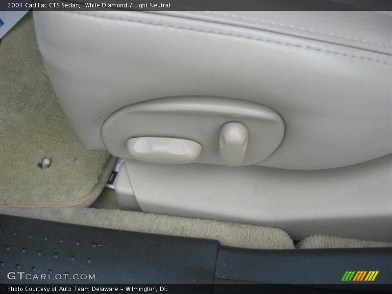 White Diamond / Light Neutral 2003 Cadillac CTS Sedan