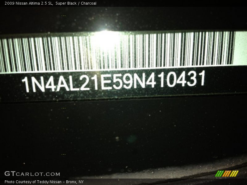 Super Black / Charcoal 2009 Nissan Altima 2.5 SL
