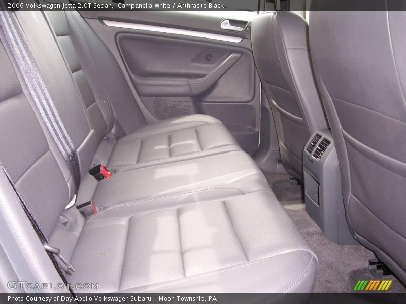 Campanella White / Anthracite Black 2006 Volkswagen Jetta 2.0T Sedan