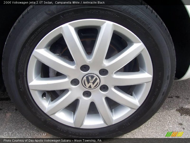 Campanella White / Anthracite Black 2006 Volkswagen Jetta 2.0T Sedan