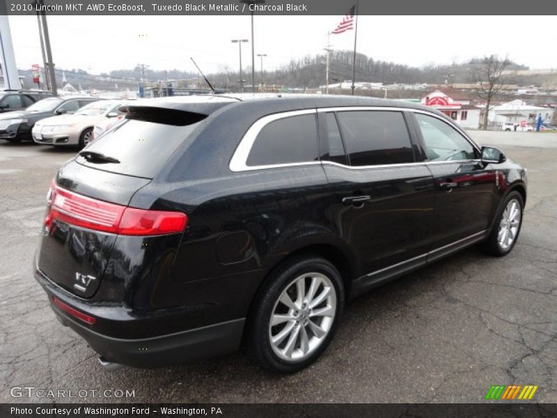 Tuxedo Black Metallic / Charcoal Black 2010 Lincoln MKT AWD EcoBoost
