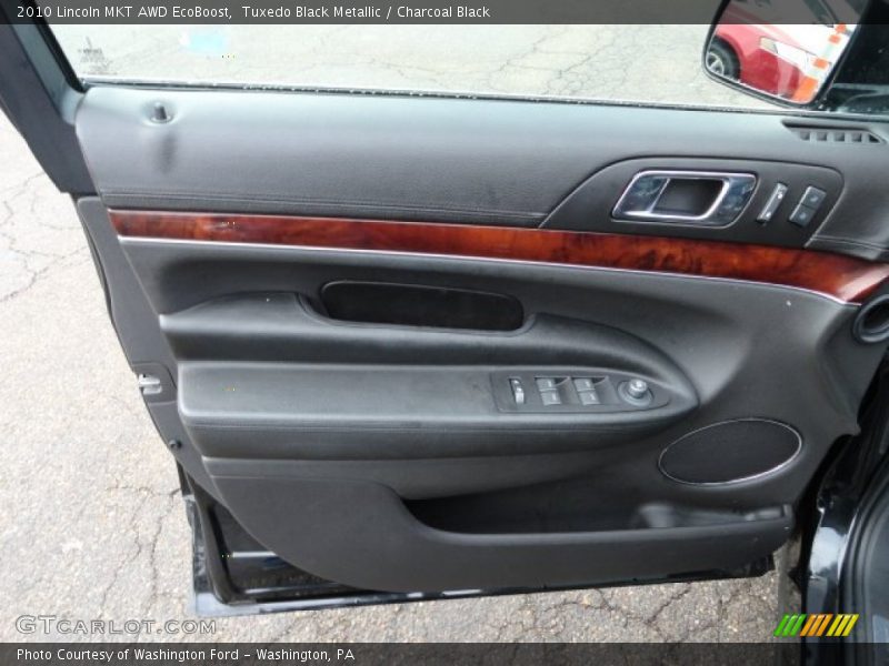 Tuxedo Black Metallic / Charcoal Black 2010 Lincoln MKT AWD EcoBoost
