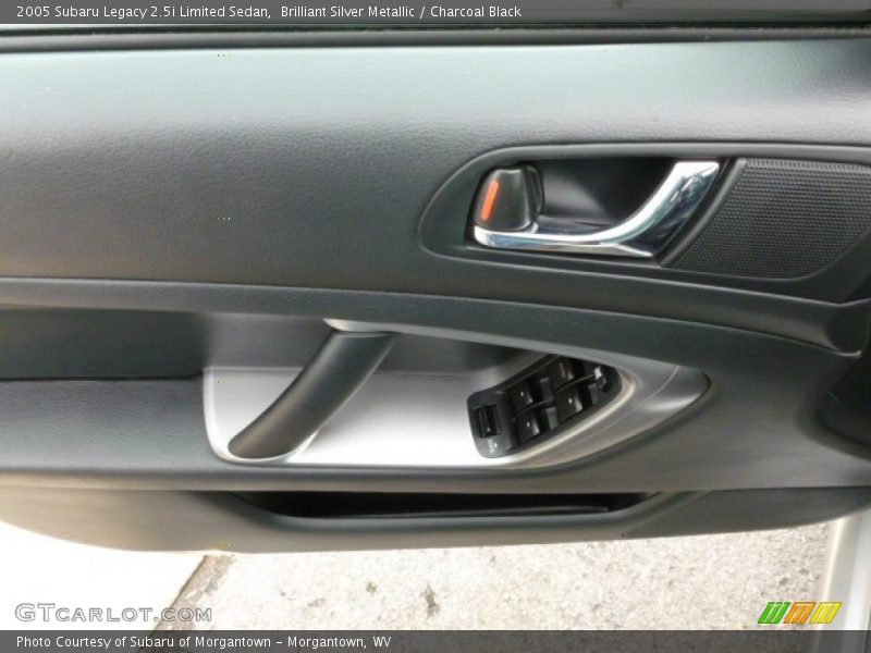Brilliant Silver Metallic / Charcoal Black 2005 Subaru Legacy 2.5i Limited Sedan