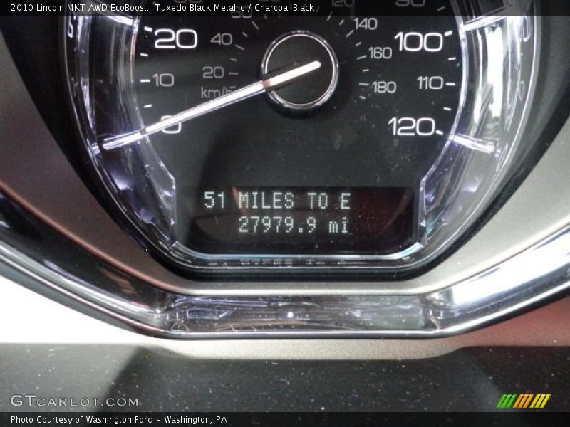 Tuxedo Black Metallic / Charcoal Black 2010 Lincoln MKT AWD EcoBoost