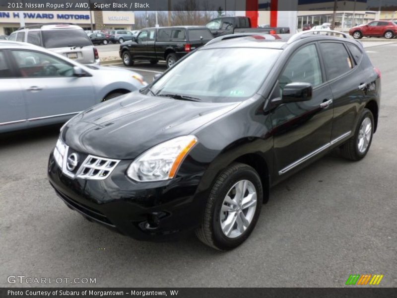 Front 3/4 View of 2012 Rogue SV AWD