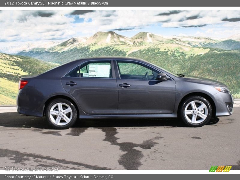  2012 Camry SE Magnetic Gray Metallic