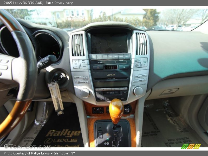 Black Onyx / Ivory 2005 Lexus RX 330 AWD