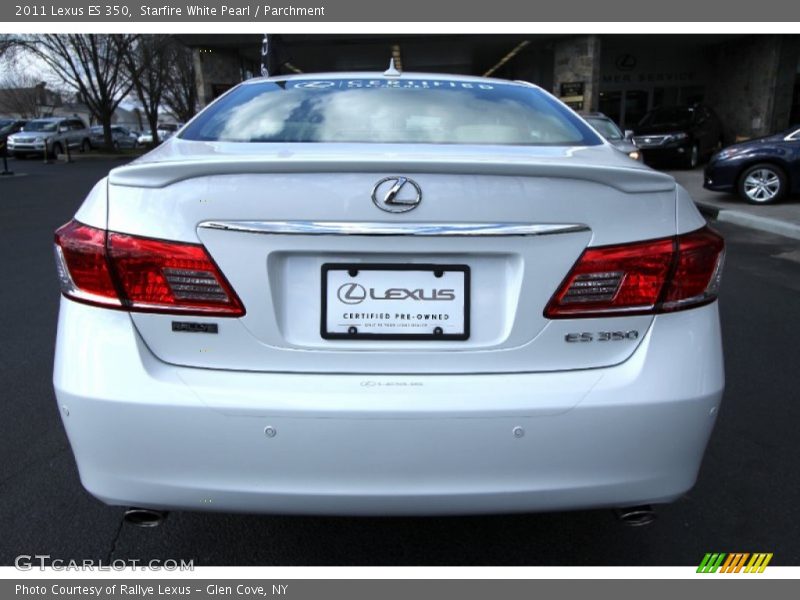 Starfire White Pearl / Parchment 2011 Lexus ES 350