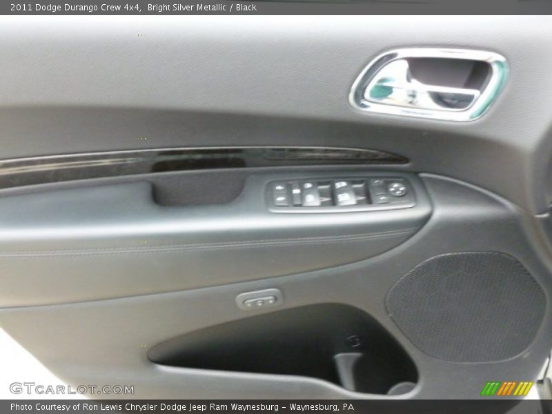 Bright Silver Metallic / Black 2011 Dodge Durango Crew 4x4