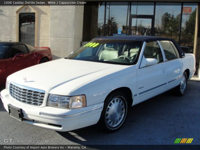 White / Cappuccino Cream 1998 Cadillac DeVille Sedan