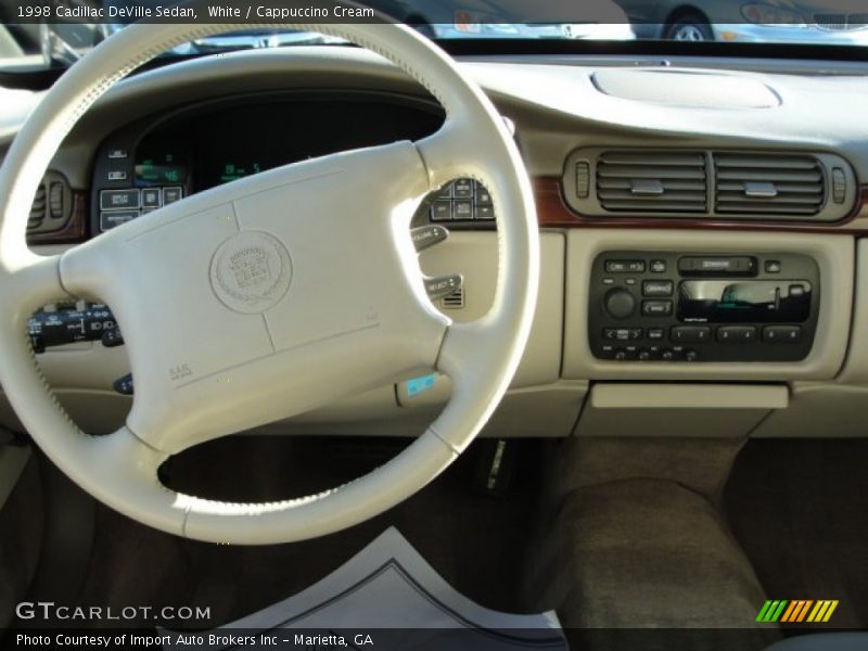 White / Cappuccino Cream 1998 Cadillac DeVille Sedan
