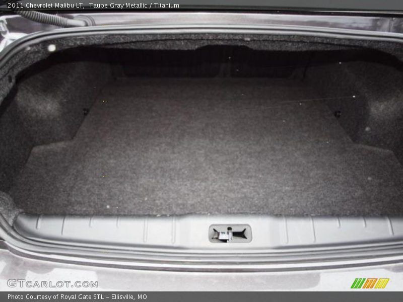 Taupe Gray Metallic / Titanium 2011 Chevrolet Malibu LT