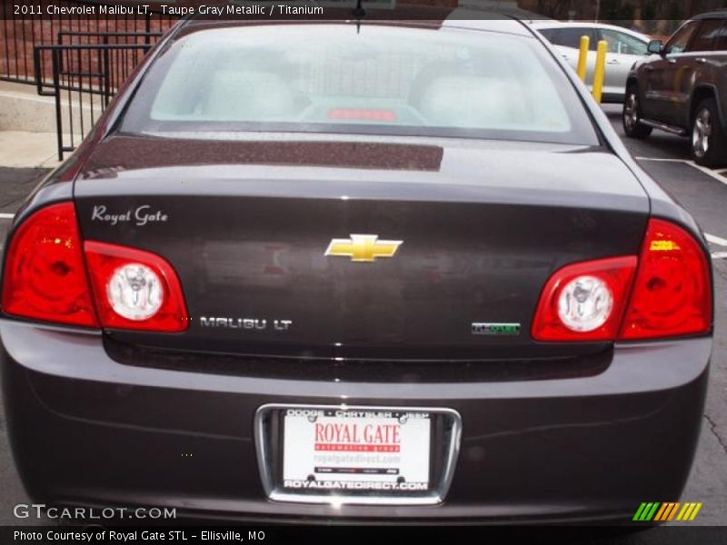Taupe Gray Metallic / Titanium 2011 Chevrolet Malibu LT