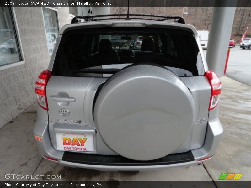 Classic Silver Metallic / Ash Gray 2009 Toyota RAV4 4WD