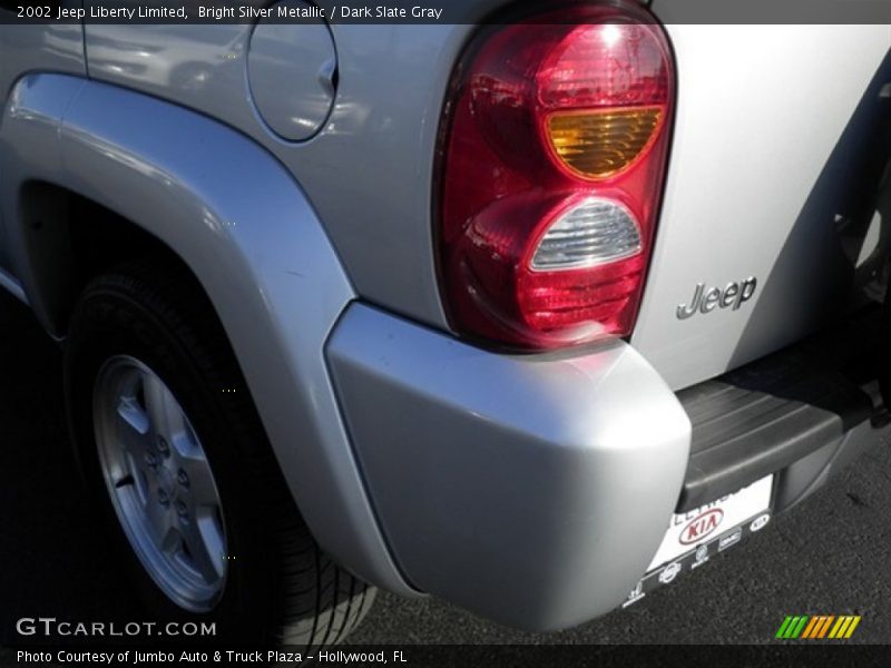 Bright Silver Metallic / Dark Slate Gray 2002 Jeep Liberty Limited