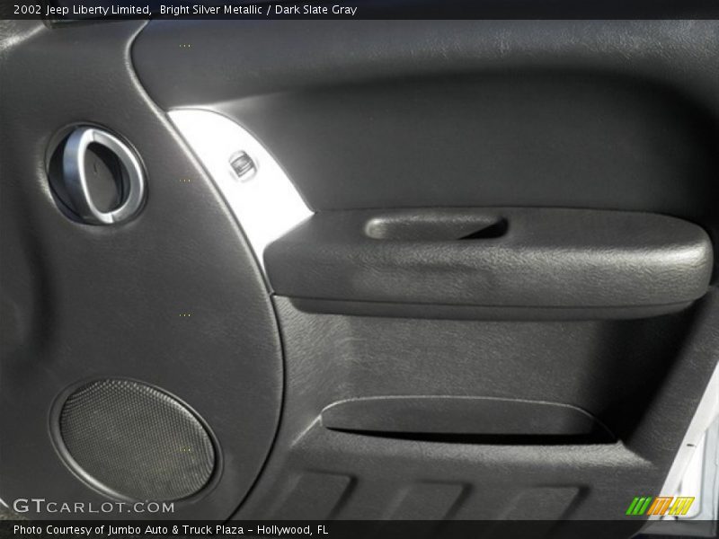 Bright Silver Metallic / Dark Slate Gray 2002 Jeep Liberty Limited