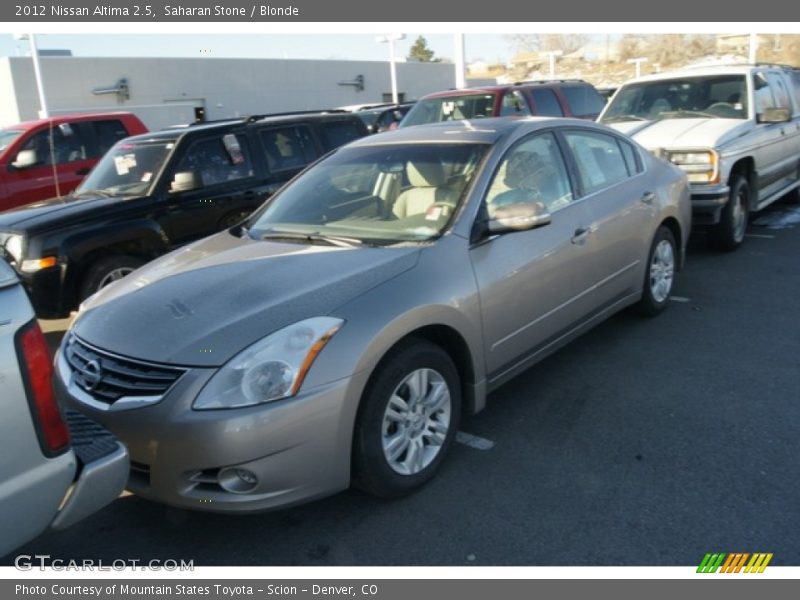 Saharan Stone / Blonde 2012 Nissan Altima 2.5