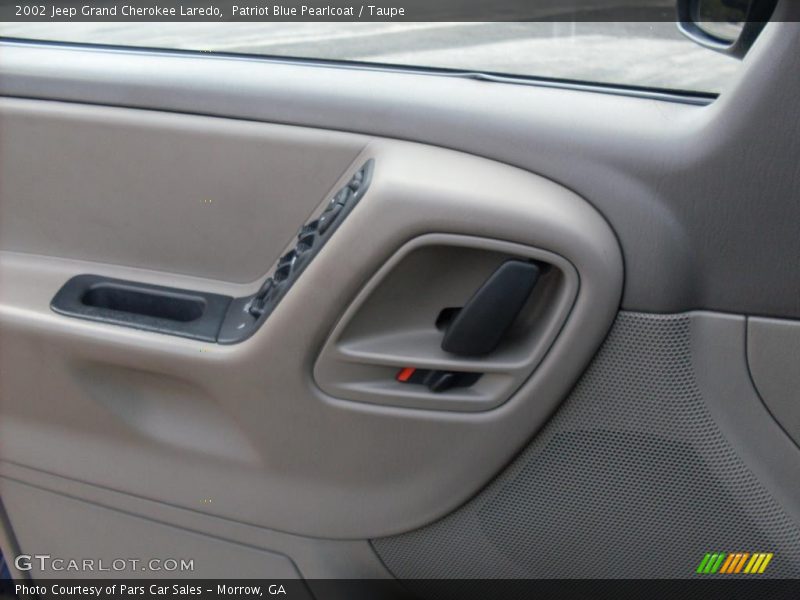 Patriot Blue Pearlcoat / Taupe 2002 Jeep Grand Cherokee Laredo