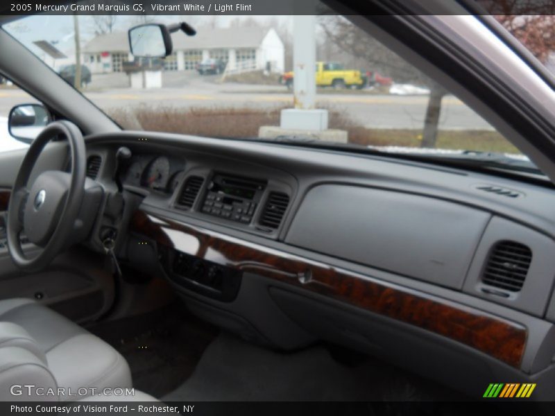 Vibrant White / Light Flint 2005 Mercury Grand Marquis GS
