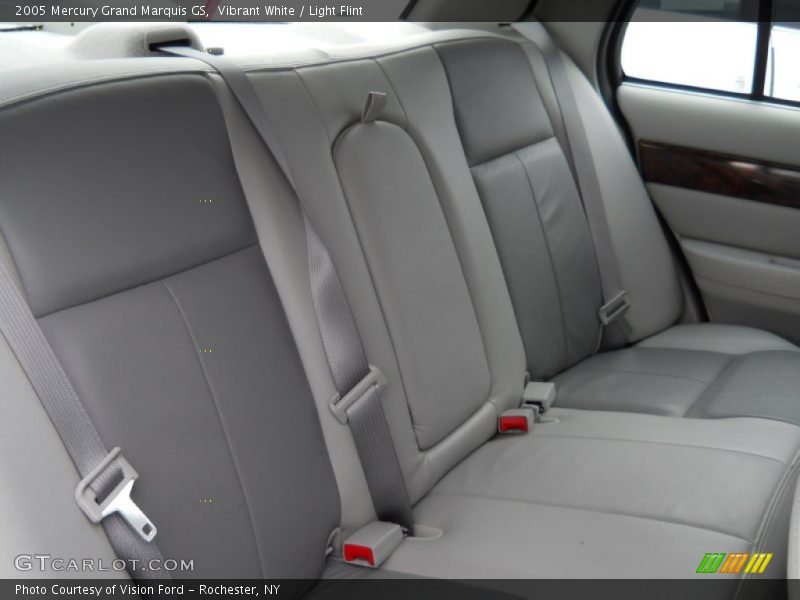 Vibrant White / Light Flint 2005 Mercury Grand Marquis GS