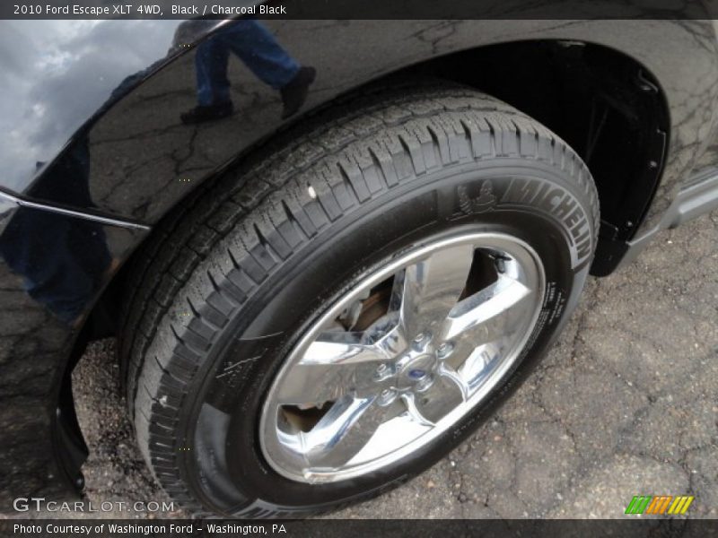 Black / Charcoal Black 2010 Ford Escape XLT 4WD
