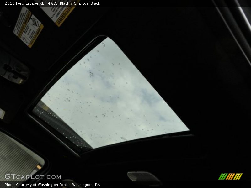 Black / Charcoal Black 2010 Ford Escape XLT 4WD
